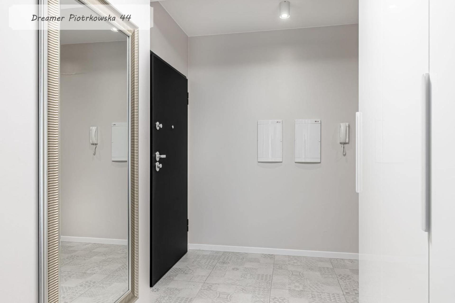 Regnum Noctis Piotrkowska 44 Lumiere Apartment
